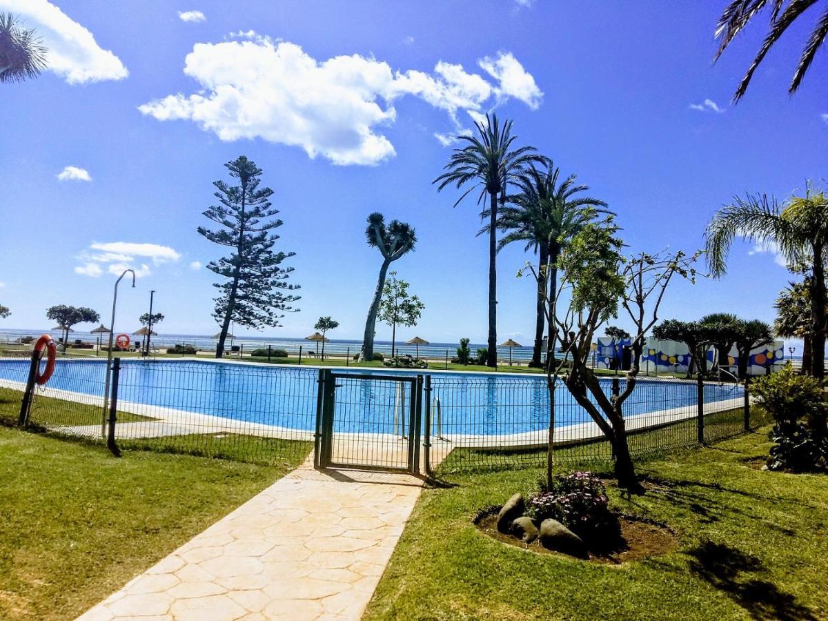 Castillo Santa Clara Sol Y Playa ตอร์เรโมลิโนส ภายนอก รูปภาพ