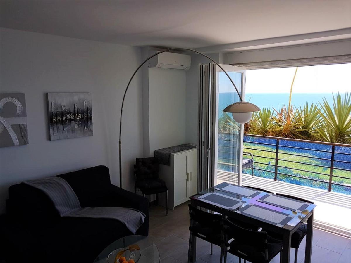 Castillo Santa Clara Sol Y Playa ตอร์เรโมลิโนส ภายนอก รูปภาพ